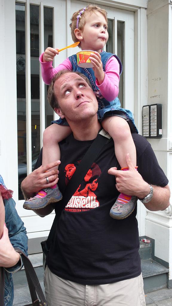 2008-06-29-15.47.35 EM Finale HH